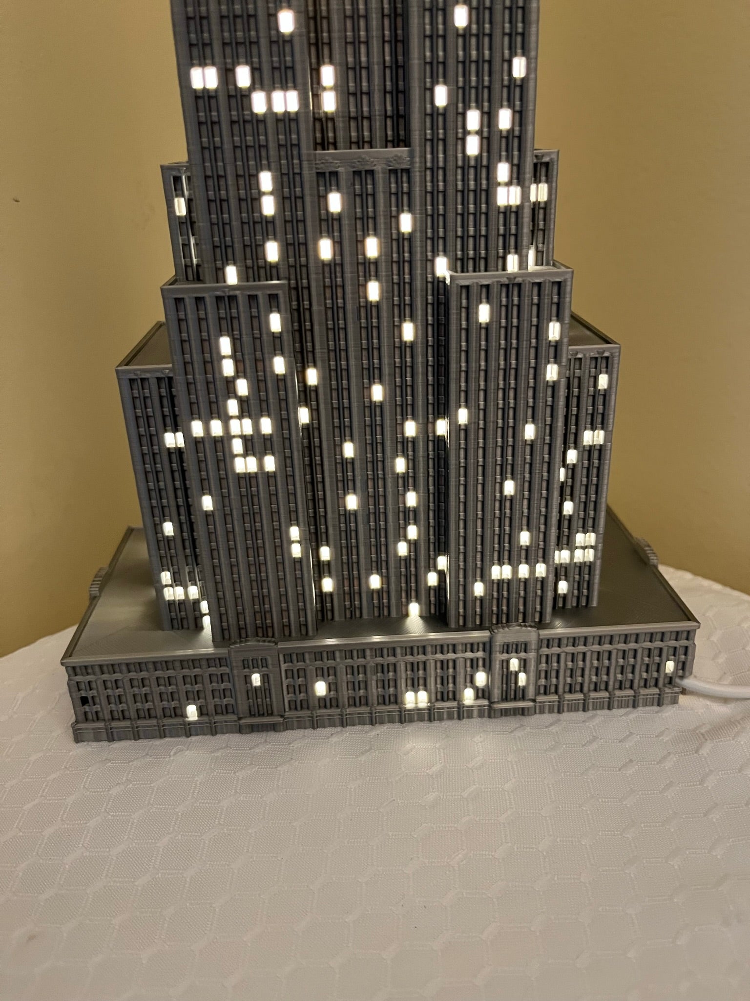 Empire state 2024 building lego lights